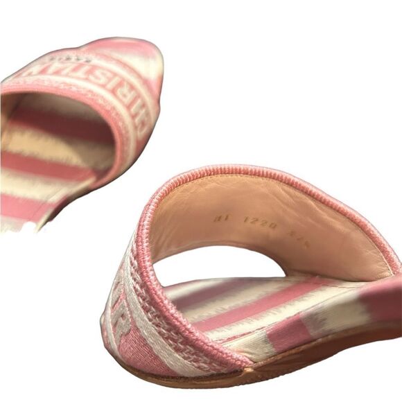 Christian Dior DWAY Heeled Sandals - Picture 7 of 9